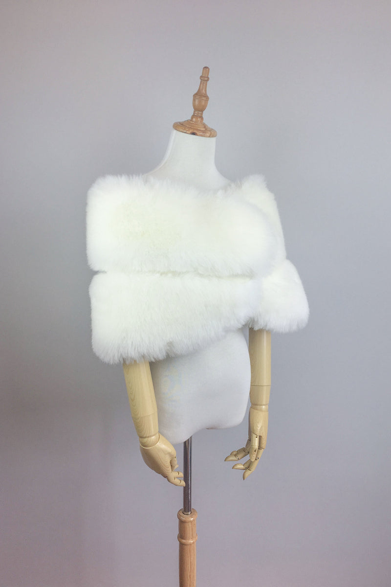 Ivory White Fur Wrap (Penelope Wht01) – Sissily Designs